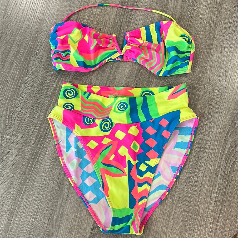 Vanessa Mooney Bikini